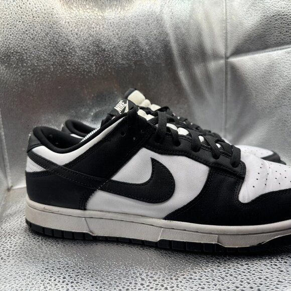 Size 11 Nike Dunk Low Retro Mens White Black Panda Athletic Sneaker DD1391-100 - Picture 2 of 11